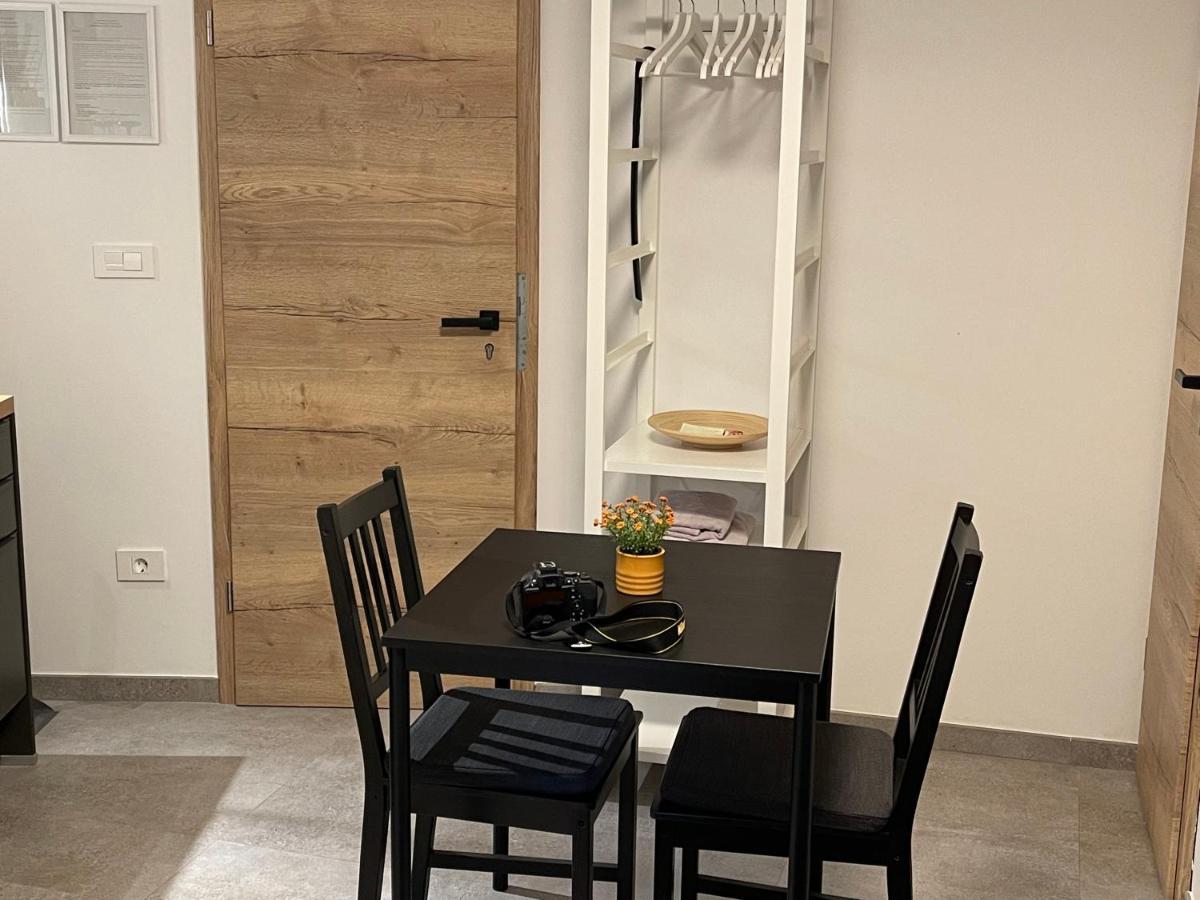 Apartments Piranom Extérieur photo